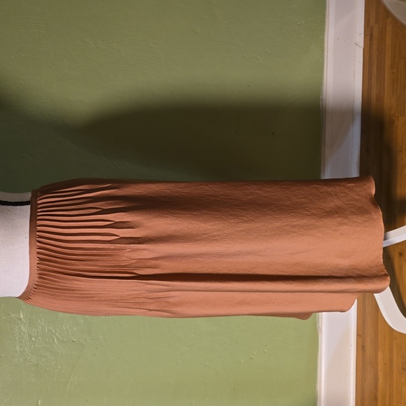 Vince 00 polyester pleated top midi skirt - Picture 6 of 6